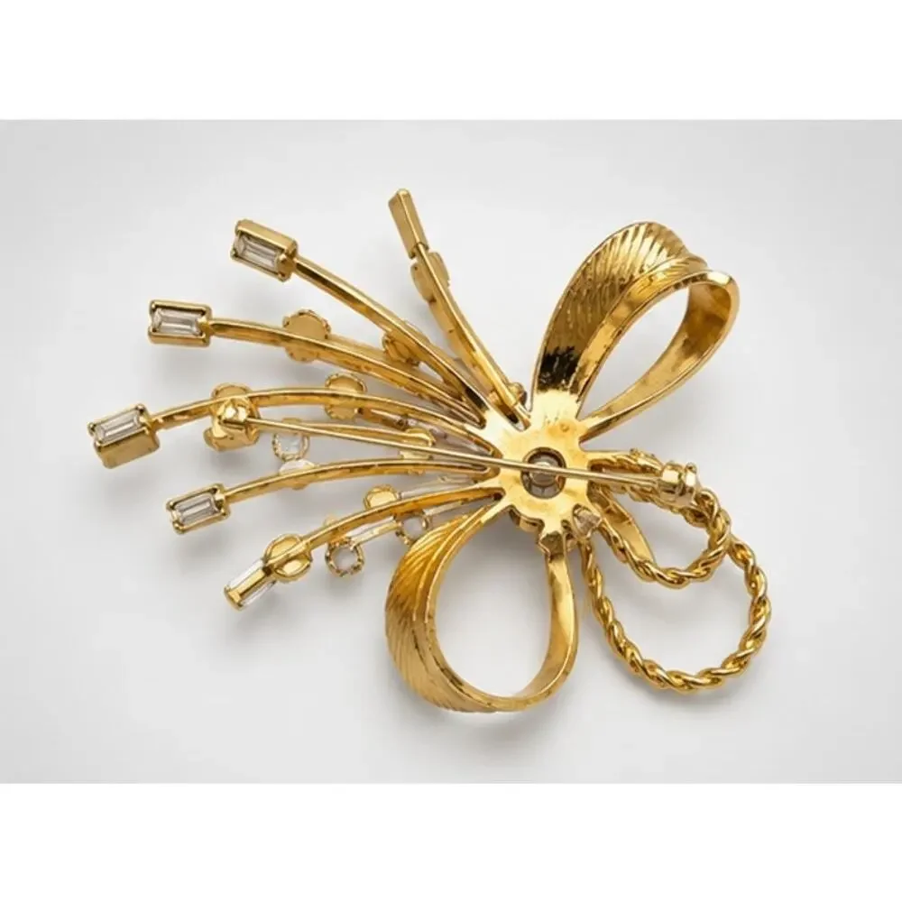 Vintage Gold Rhinestone Flower‎ Brooch Sarah Coventry Floral Pin Signed Large